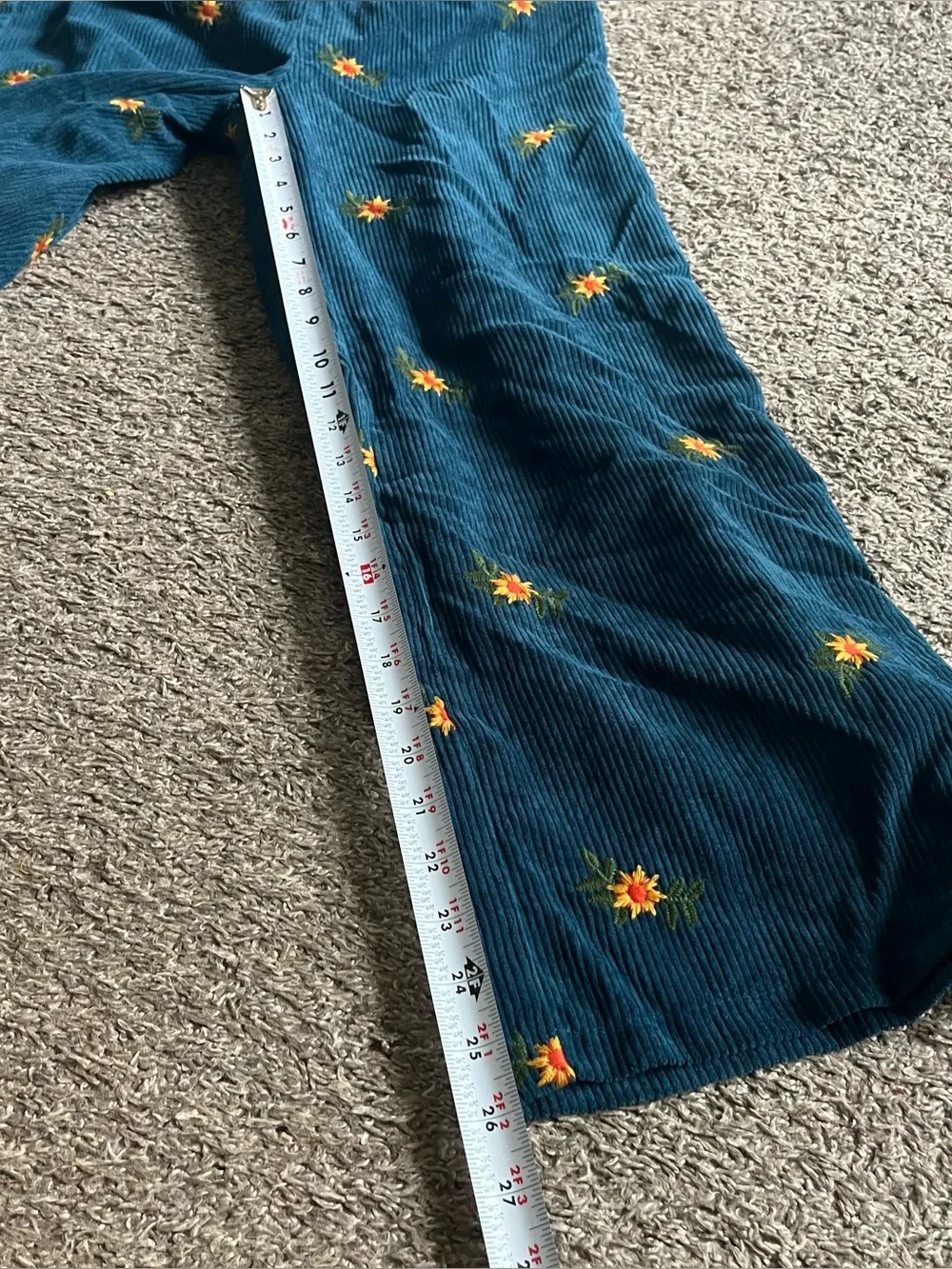 Women's Sunflower Embroidered Corduroy Overalls Teal  Medium Boho Wide Leg - Picture 6 of 7